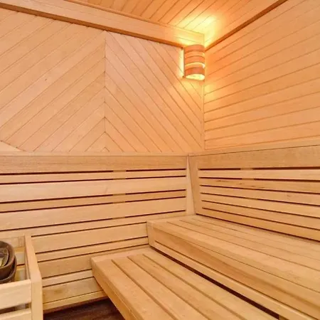 Olympia Haus 2, Whg 19 Apartman